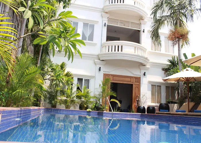 Hotel Um Theara, 3*