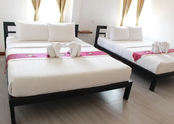 Um Theara, Hotel 3*