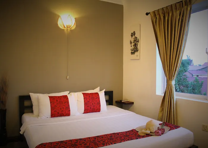 Um Theara, 3*