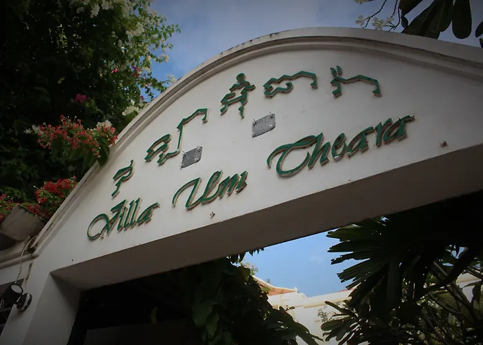 Hotel Um Theara,