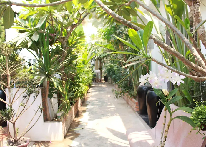 Um Theara, 3* Siem Reap