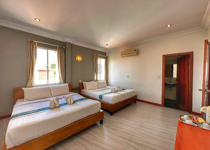 Um Theara, Hotel 3*